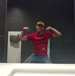 Meet your Posher, James